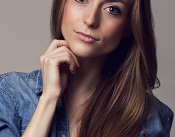EVA MARIA