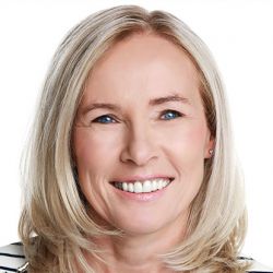 SUSANNE F.