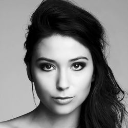 ANNA BETTINA