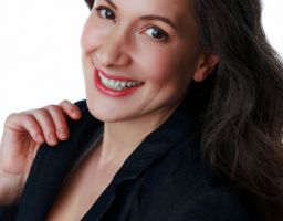 KARIN W.
