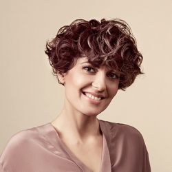 KLARA P.