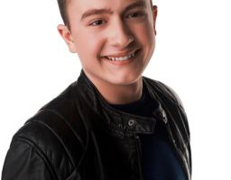 LEON DE.