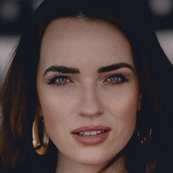 ANJA S.
