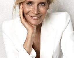 ANGELIKA N.