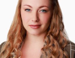 JOSEFIN V.