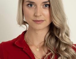 ALINA KR.