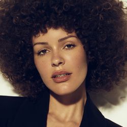 IZABELA