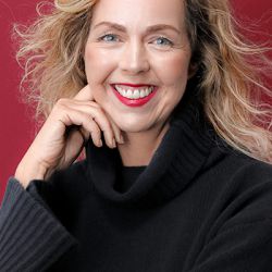 ANJA KÜ