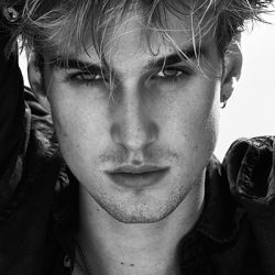 EDOUARD