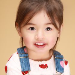 HANNA LI.