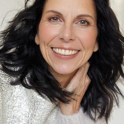 DANIELA F.