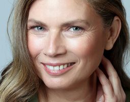 SUSANNE R.